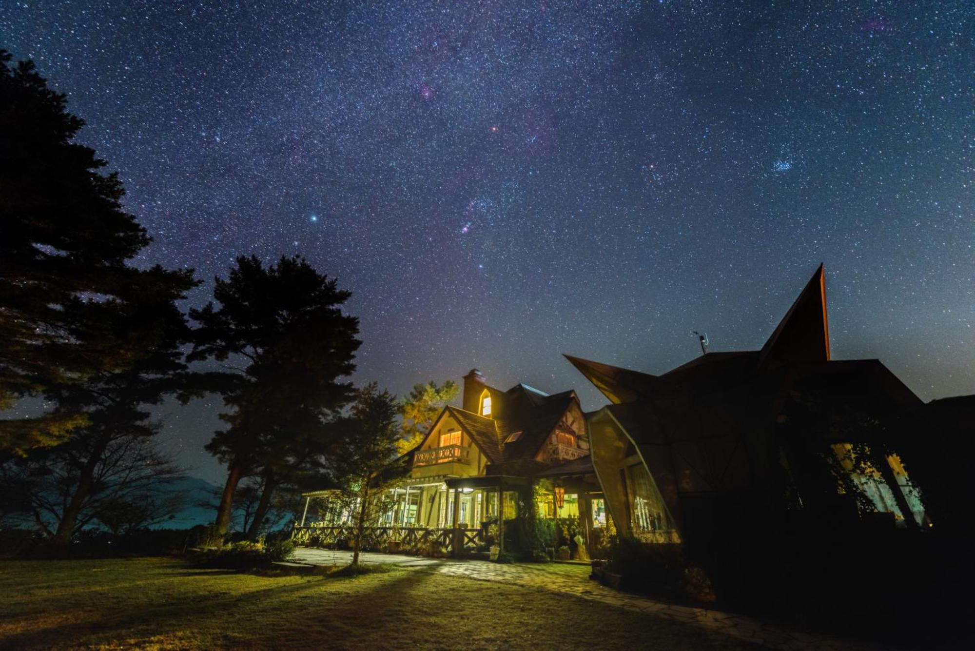 Minamiaso Minami Aso Luna Observatory Auberge Mori No Atelier מראה חיצוני תמונה